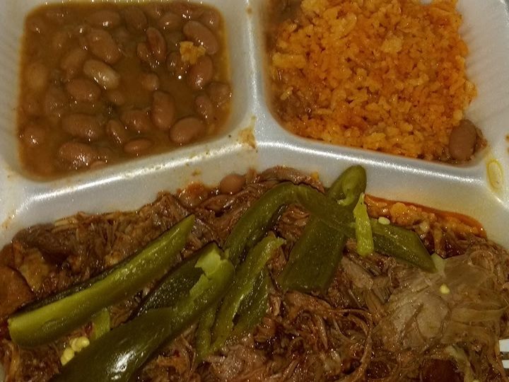 El Lorito food